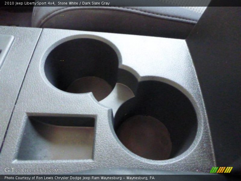 Stone White / Dark Slate Gray 2010 Jeep Liberty Sport 4x4