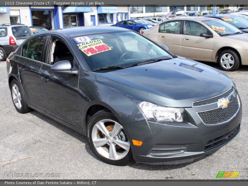 Tungsten Metallic / Jet Black 2013 Chevrolet Cruze LT