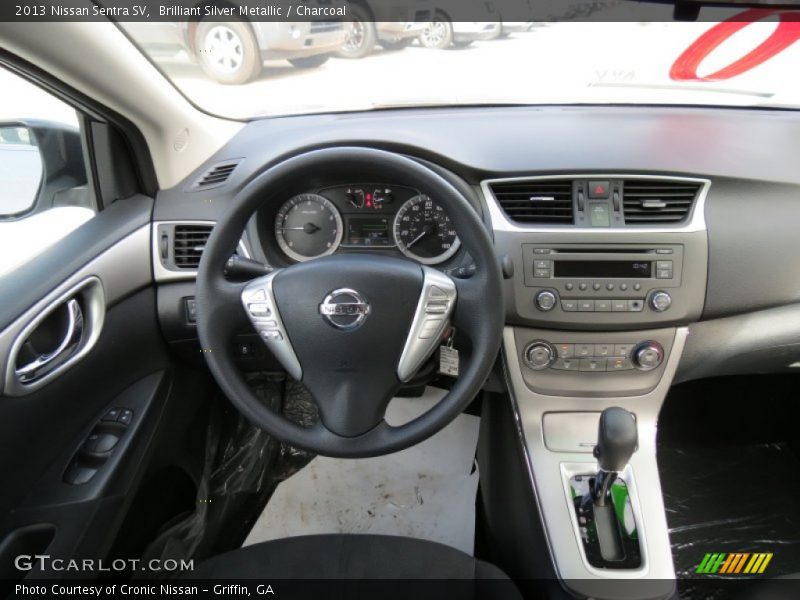 Brilliant Silver Metallic / Charcoal 2013 Nissan Sentra SV