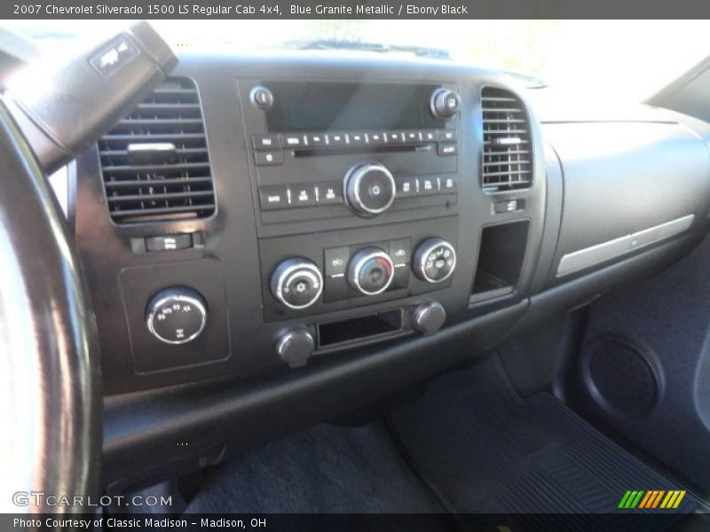 Blue Granite Metallic / Ebony Black 2007 Chevrolet Silverado 1500 LS Regular Cab 4x4
