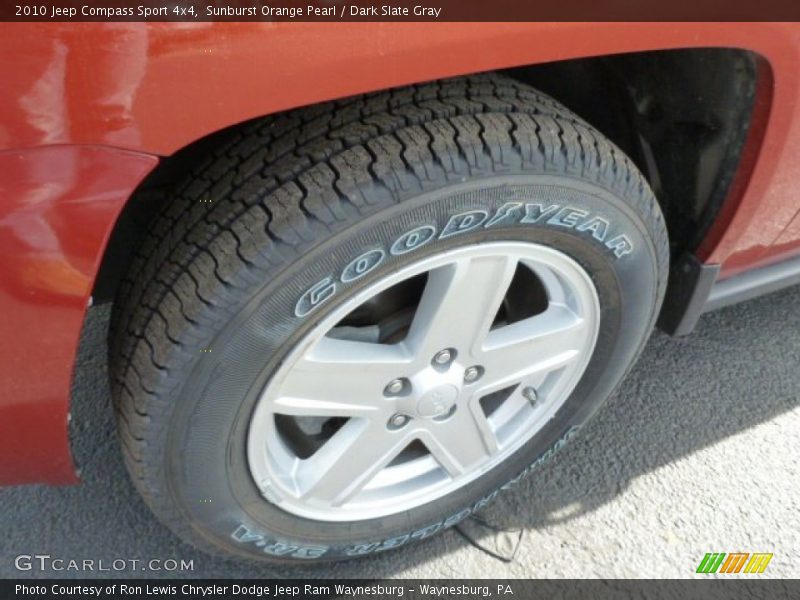 Sunburst Orange Pearl / Dark Slate Gray 2010 Jeep Compass Sport 4x4