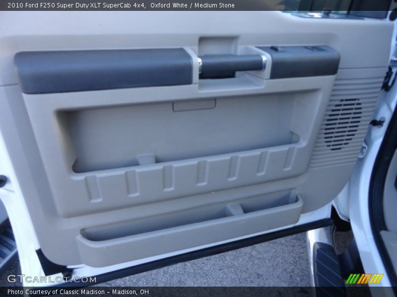 Oxford White / Medium Stone 2010 Ford F250 Super Duty XLT SuperCab 4x4