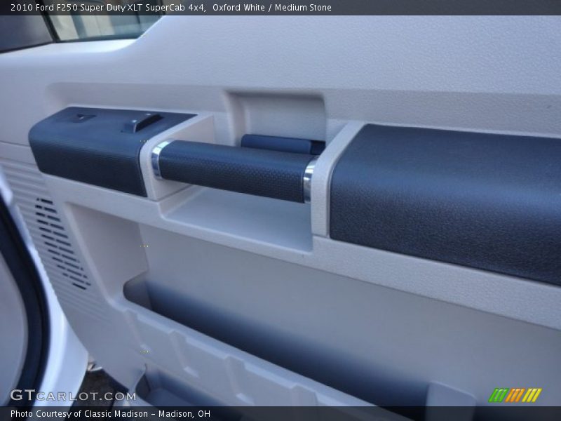 Oxford White / Medium Stone 2010 Ford F250 Super Duty XLT SuperCab 4x4