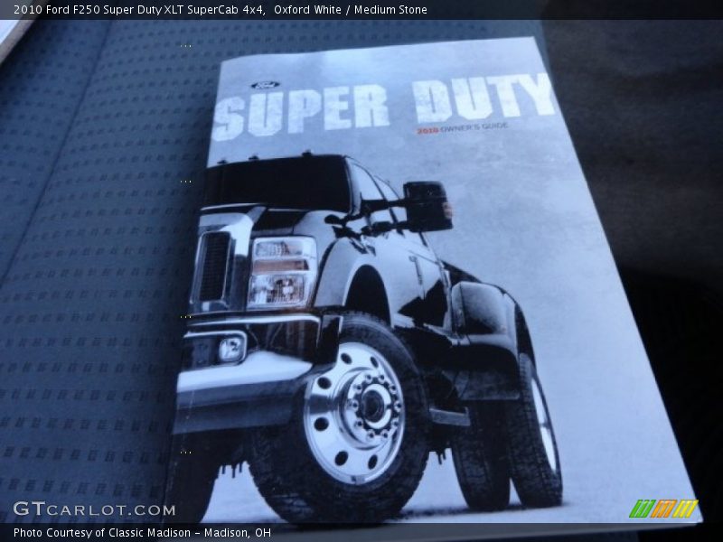 Oxford White / Medium Stone 2010 Ford F250 Super Duty XLT SuperCab 4x4