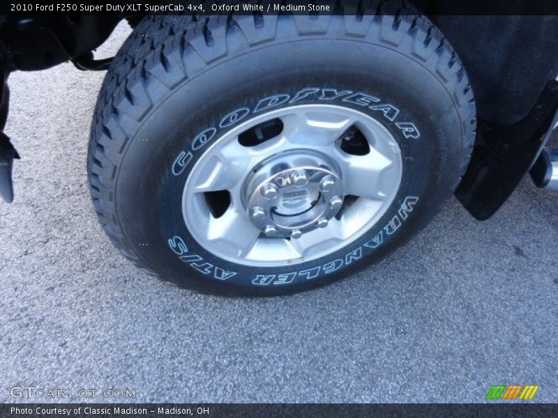 Oxford White / Medium Stone 2010 Ford F250 Super Duty XLT SuperCab 4x4