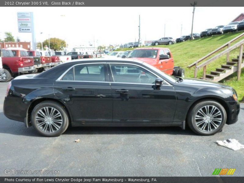 Gloss Black / Black 2012 Chrysler 300 S V8