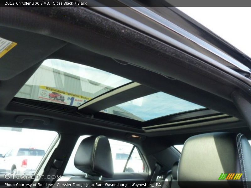 Gloss Black / Black 2012 Chrysler 300 S V8