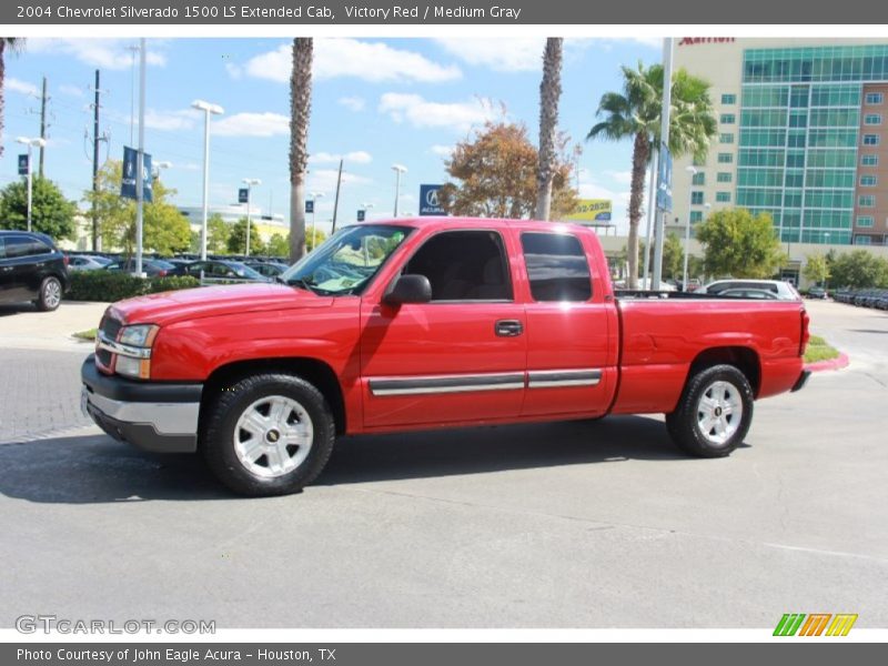 Victory Red / Medium Gray 2004 Chevrolet Silverado 1500 LS Extended Cab