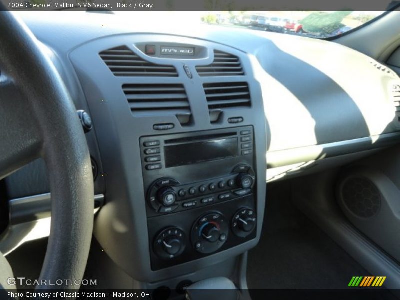 Black / Gray 2004 Chevrolet Malibu LS V6 Sedan