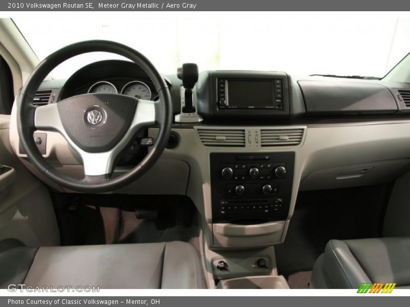 Dashboard of 2010 Routan SE