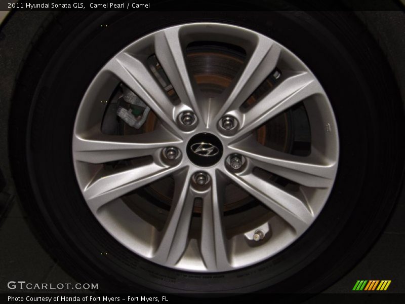 Camel Pearl / Camel 2011 Hyundai Sonata GLS