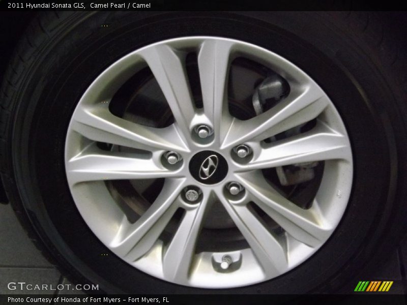 Camel Pearl / Camel 2011 Hyundai Sonata GLS