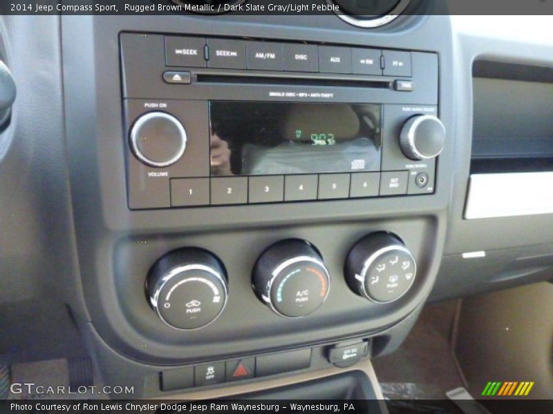 Audio System of 2014 Compass Sport