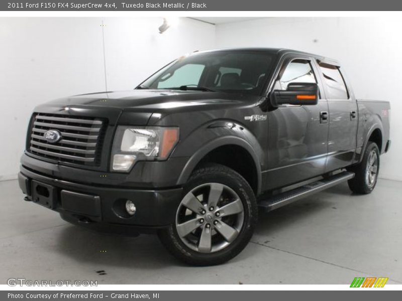 Tuxedo Black Metallic / Black 2011 Ford F150 FX4 SuperCrew 4x4