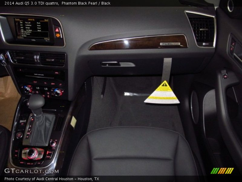 Phantom Black Pearl / Black 2014 Audi Q5 3.0 TDI quattro