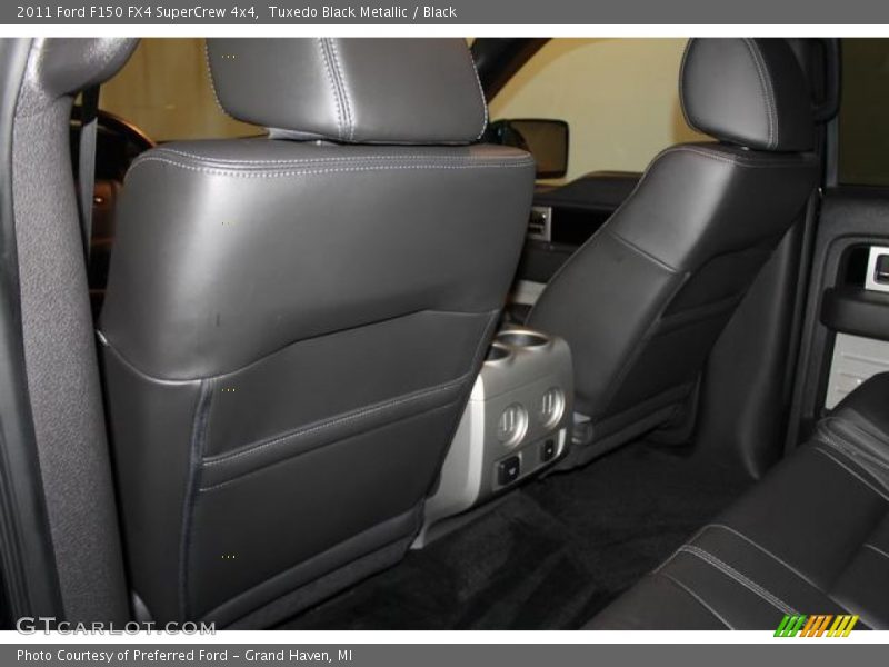 Tuxedo Black Metallic / Black 2011 Ford F150 FX4 SuperCrew 4x4