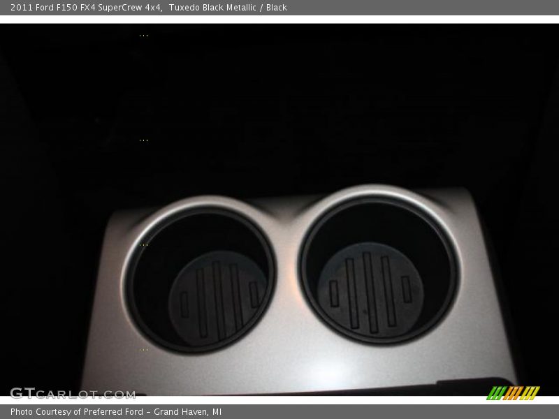 Tuxedo Black Metallic / Black 2011 Ford F150 FX4 SuperCrew 4x4