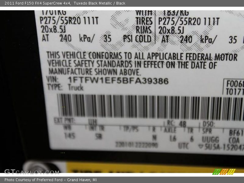 Tuxedo Black Metallic / Black 2011 Ford F150 FX4 SuperCrew 4x4