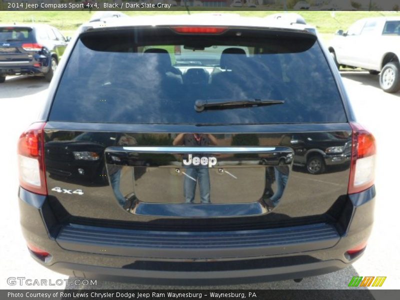 Black / Dark Slate Gray 2014 Jeep Compass Sport 4x4