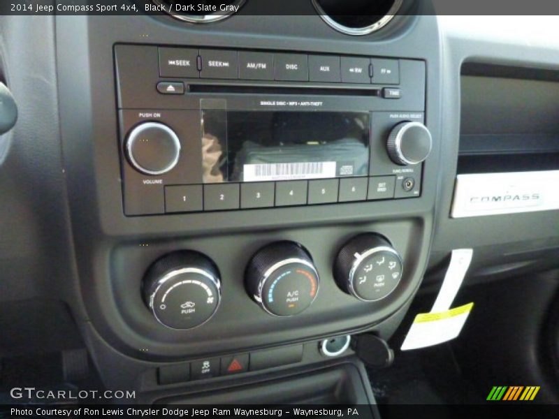 Black / Dark Slate Gray 2014 Jeep Compass Sport 4x4