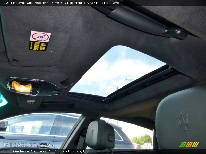 Sunroof of 2014 Quattroporte S Q4 AWD