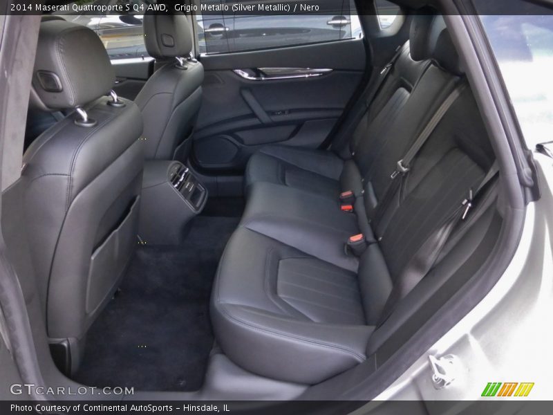 Rear Seat of 2014 Quattroporte S Q4 AWD