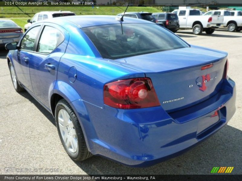 Blue Streak Pearl / Black 2014 Dodge Avenger SE