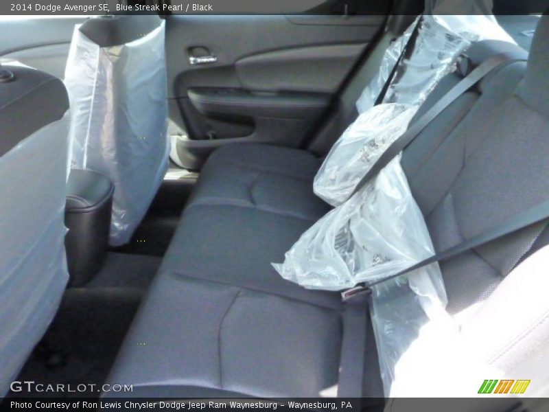 Blue Streak Pearl / Black 2014 Dodge Avenger SE
