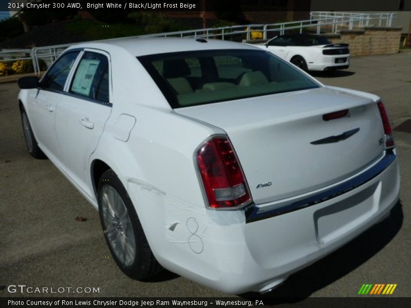 Bright White / Black/Light Frost Beige 2014 Chrysler 300 AWD