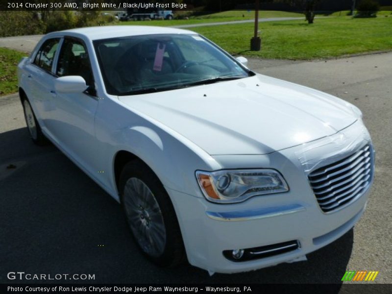 Bright White / Black/Light Frost Beige 2014 Chrysler 300 AWD