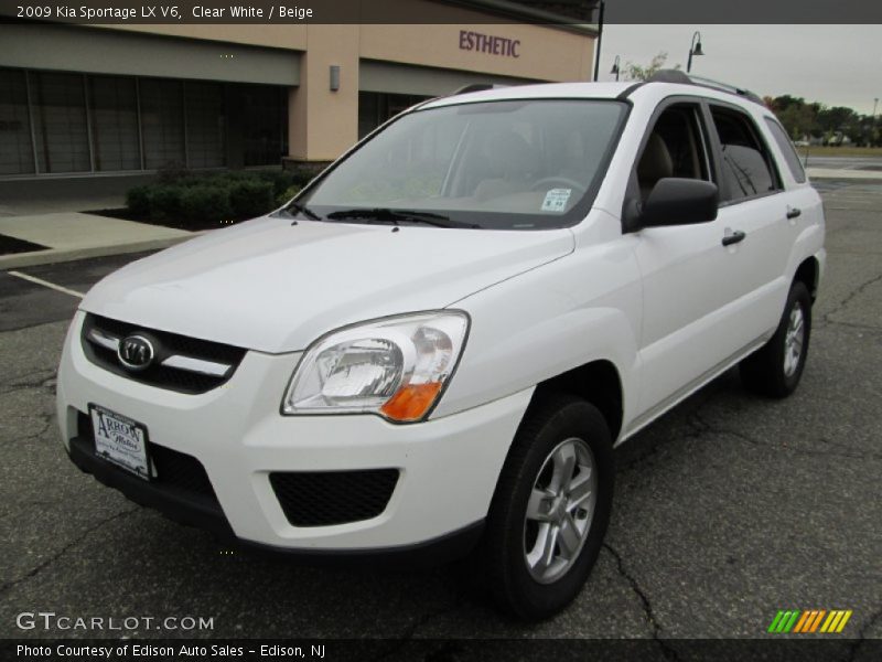 Clear White / Beige 2009 Kia Sportage LX V6
