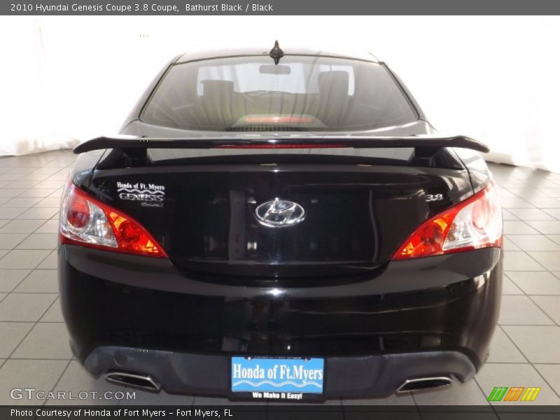 Bathurst Black / Black 2010 Hyundai Genesis Coupe 3.8 Coupe