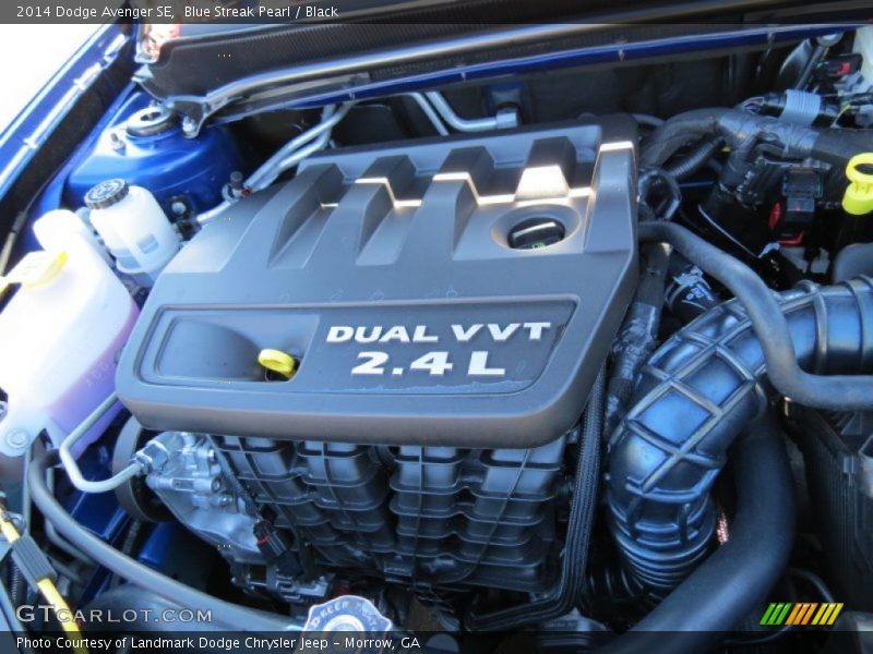 Blue Streak Pearl / Black 2014 Dodge Avenger SE