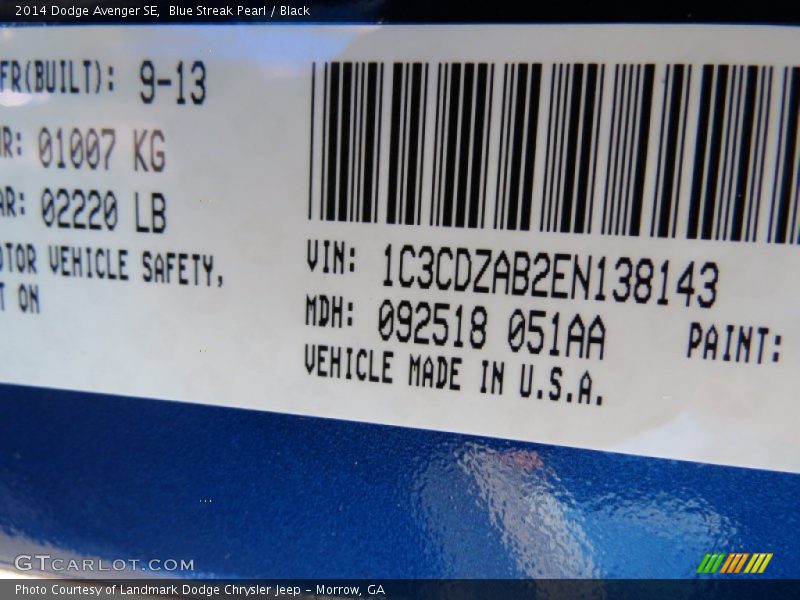 Blue Streak Pearl / Black 2014 Dodge Avenger SE