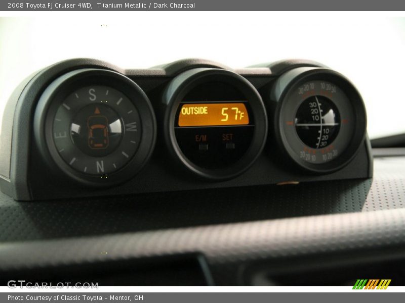 Titanium Metallic / Dark Charcoal 2008 Toyota FJ Cruiser 4WD