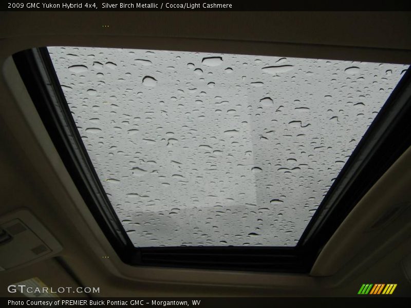 Silver Birch Metallic / Cocoa/Light Cashmere 2009 GMC Yukon Hybrid 4x4