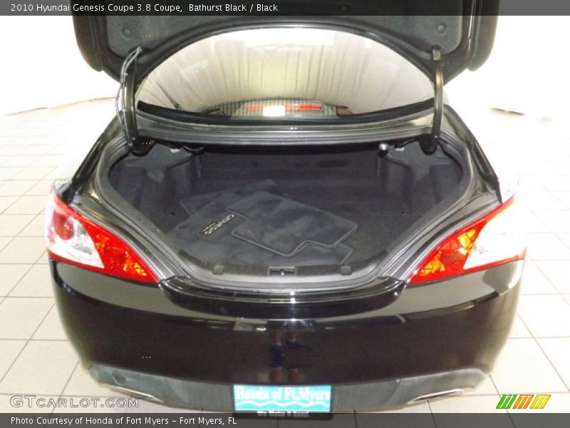 Bathurst Black / Black 2010 Hyundai Genesis Coupe 3.8 Coupe