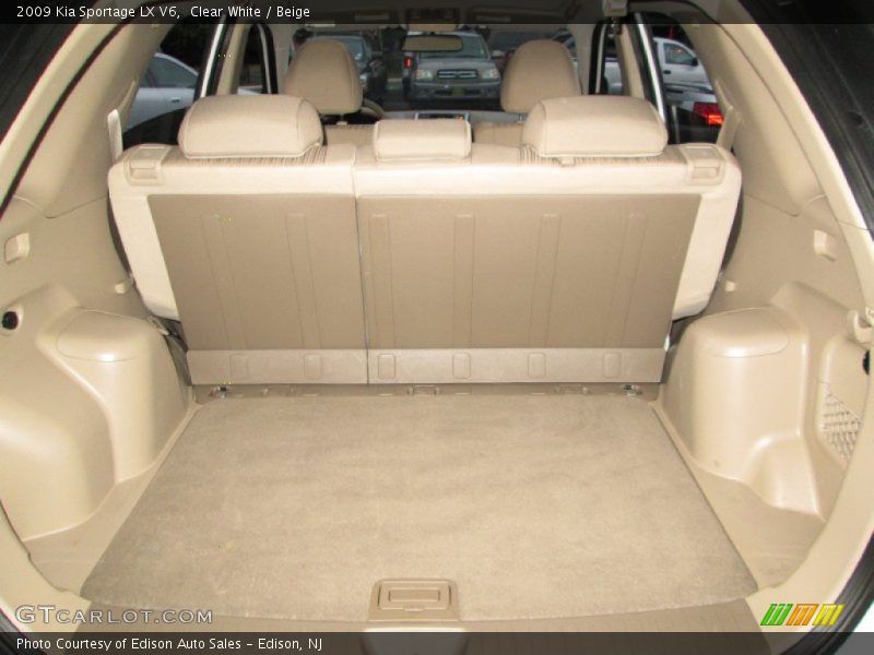 Clear White / Beige 2009 Kia Sportage LX V6