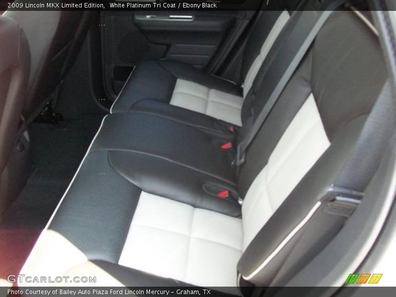 White Platinum Tri Coat / Ebony Black 2009 Lincoln MKX Limited Edition