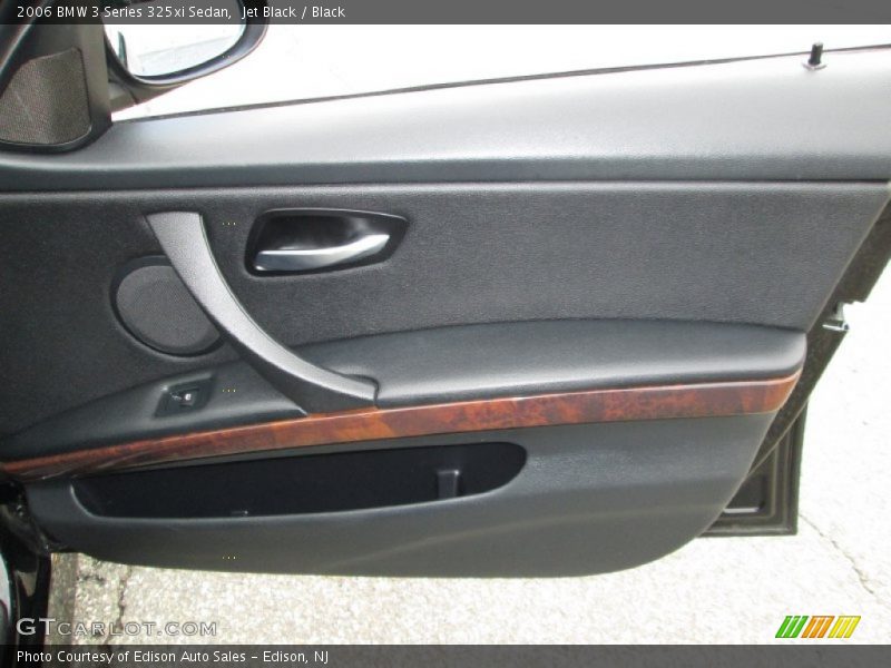 Jet Black / Black 2006 BMW 3 Series 325xi Sedan