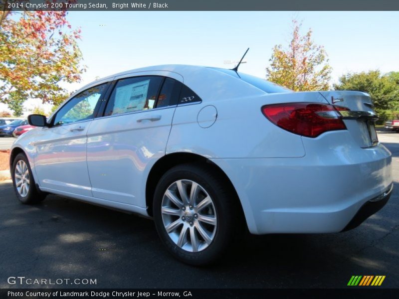 Bright White / Black 2014 Chrysler 200 Touring Sedan