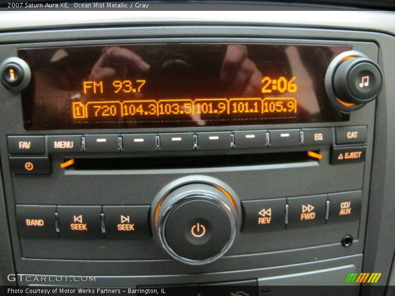 Ocean Mist Metallic / Gray 2007 Saturn Aura XE