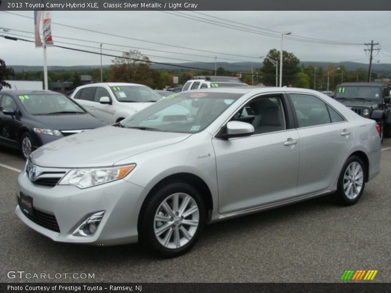 Classic Silver Metallic / Light Gray 2013 Toyota Camry Hybrid XLE