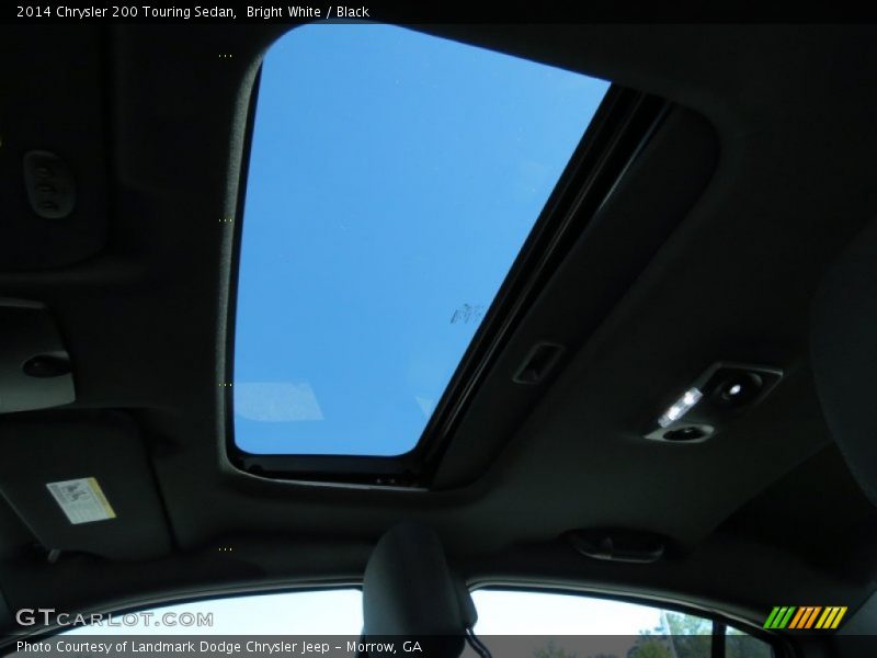 Bright White / Black 2014 Chrysler 200 Touring Sedan