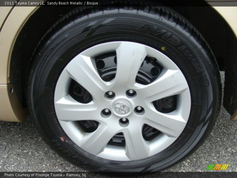 Sandy Beach Metallic / Bisque 2011 Toyota Camry LE