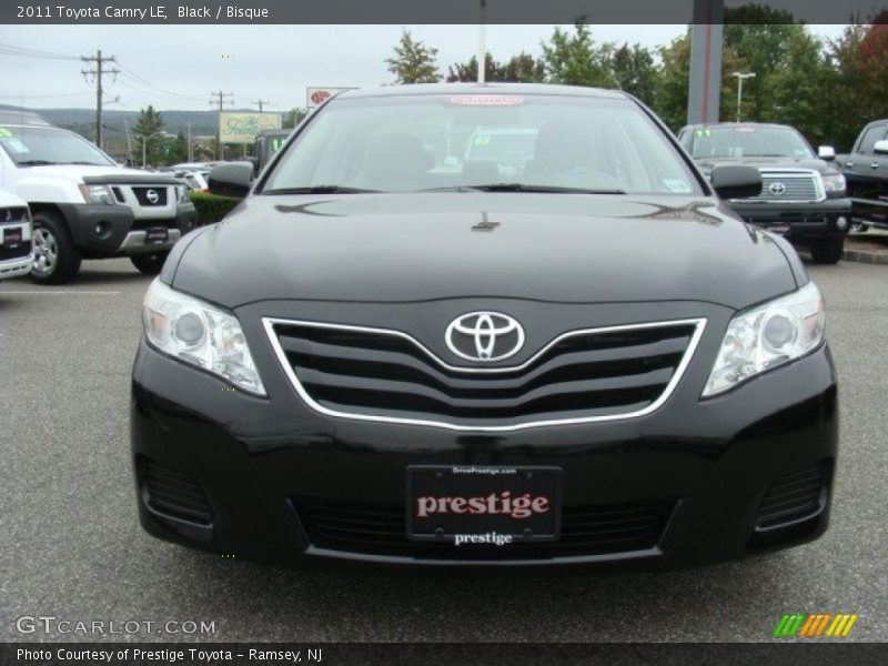 Black / Bisque 2011 Toyota Camry LE