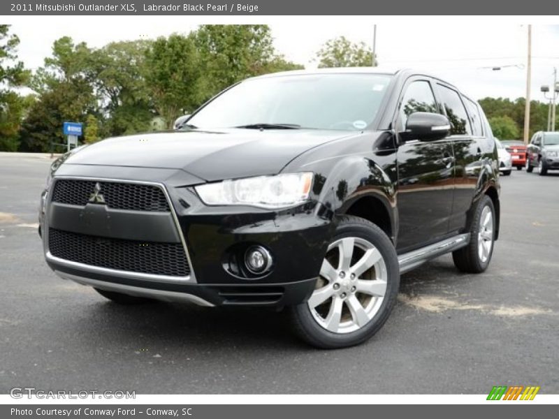 Labrador Black Pearl / Beige 2011 Mitsubishi Outlander XLS