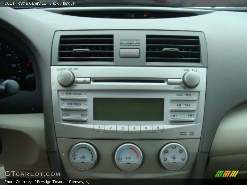 Black / Bisque 2011 Toyota Camry LE