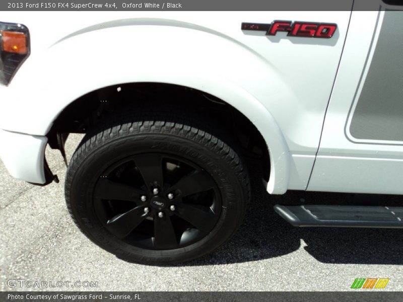 Oxford White / Black 2013 Ford F150 FX4 SuperCrew 4x4