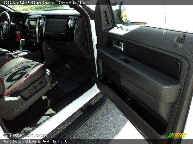 Oxford White / Black 2013 Ford F150 FX4 SuperCrew 4x4